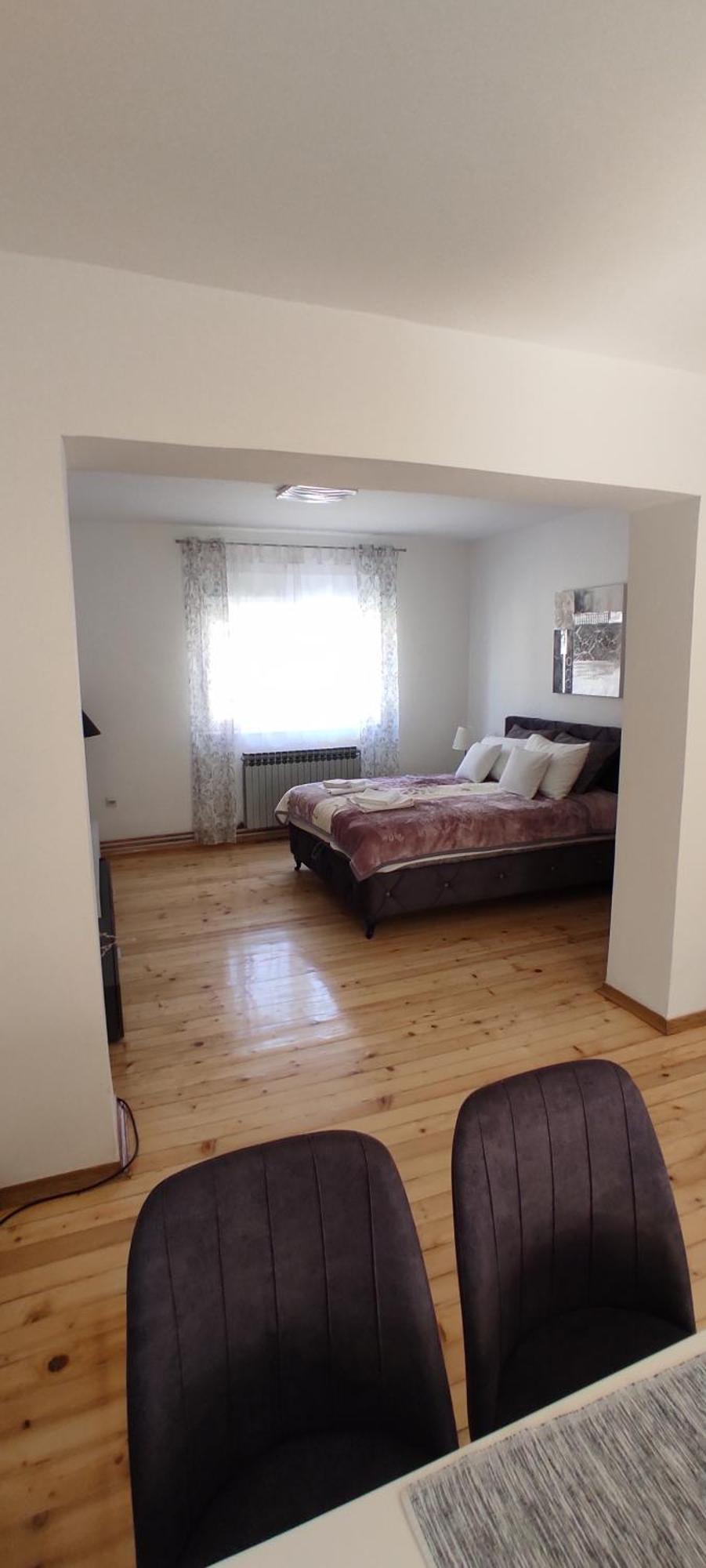 Apartmani Kacara Сремски-Карловци Экстерьер фото